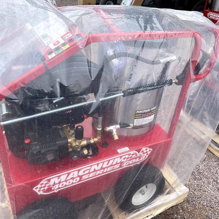 #4300 • Unused Hot Water Pressure Washer