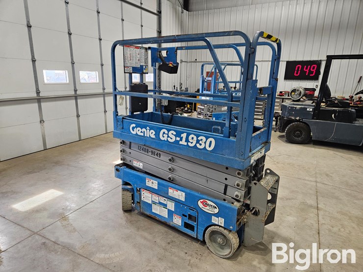 2016-genie-gs1930-image-6