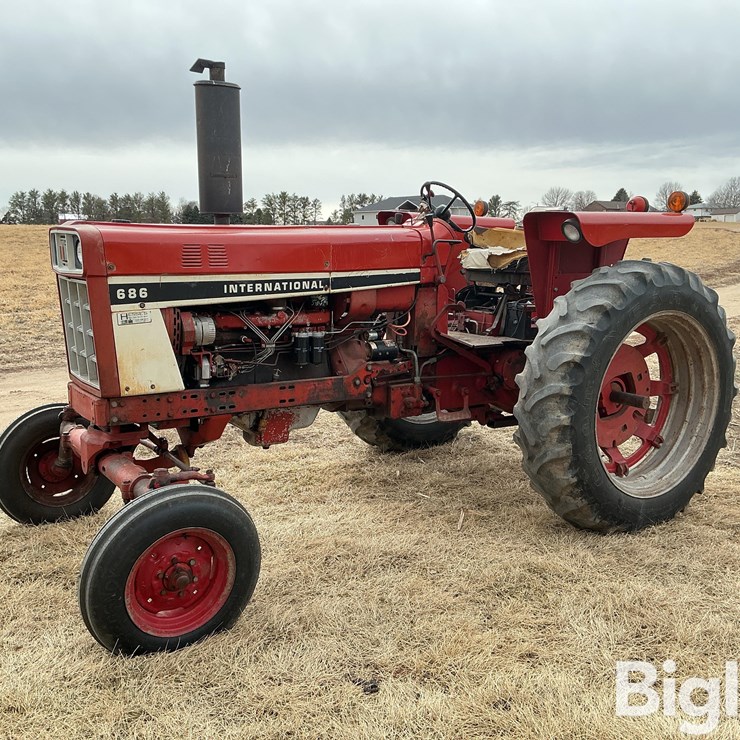 1980 INTERNATIONAL 686