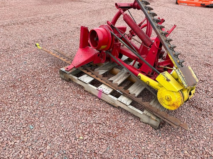 new-holland-450-image-11