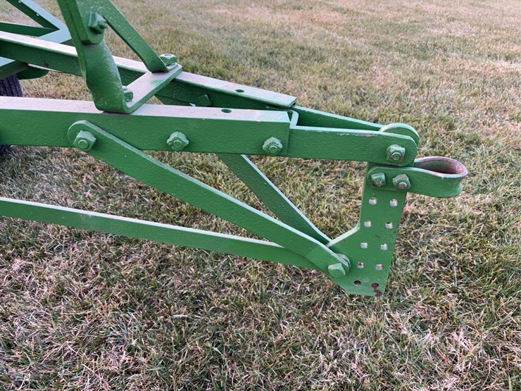 john-deere-van-brunt-cca-field-cultivator-image-10