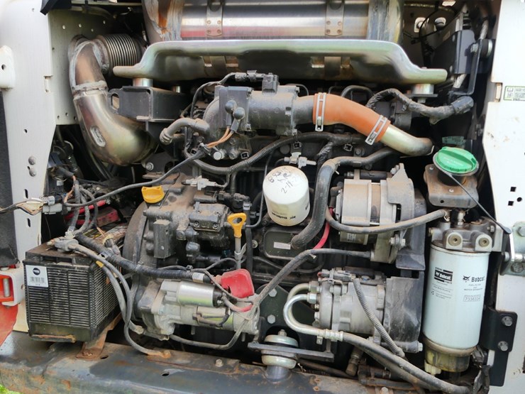 2021-bobcat-t770-image-5