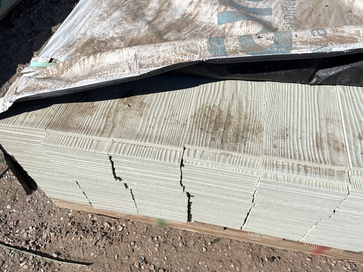 #4345-•-(appx.-360-pieces)-allura-5-¼"-primed-fiber-cement-traditional-cedar-siding-image-9