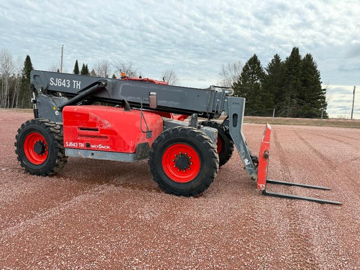 2018-skyjack-sj643th-image-3