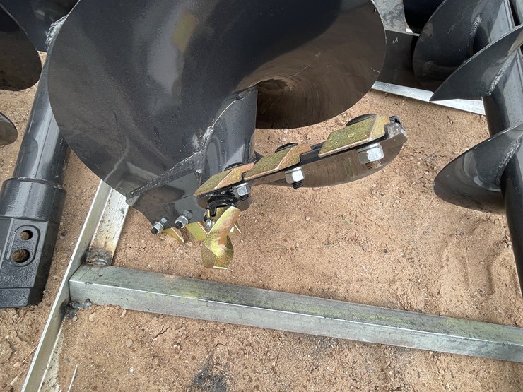 #4356-•-unused-2026-wolverine-skid-steer-auger-drive-and-bit-attachment-image-13