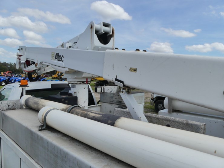 2016-dodge-ram-5500-image-6