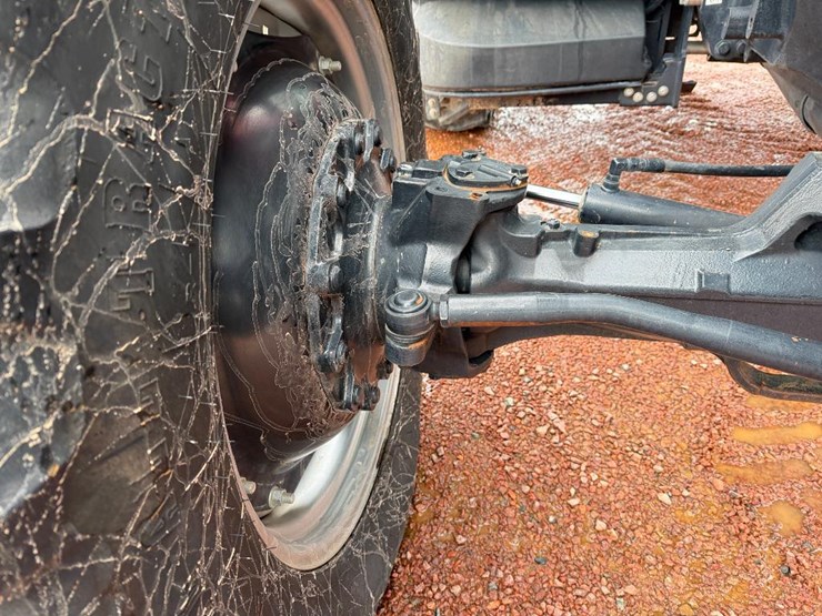 case-ih-magnum-180-image-46