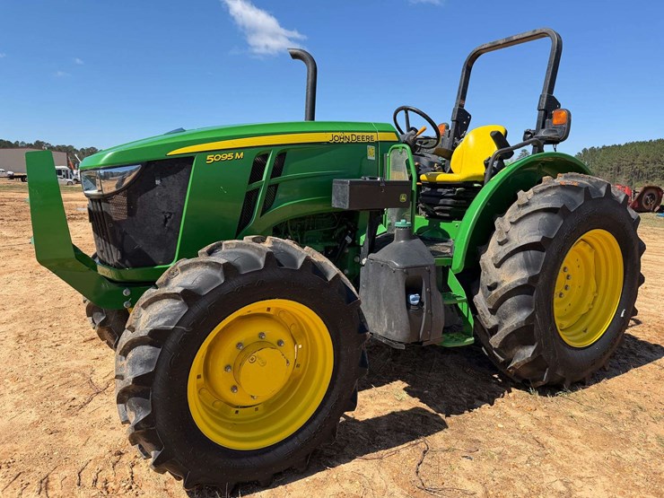 john-deere-5095m-image-1