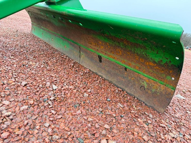 john-deere-65-image-8