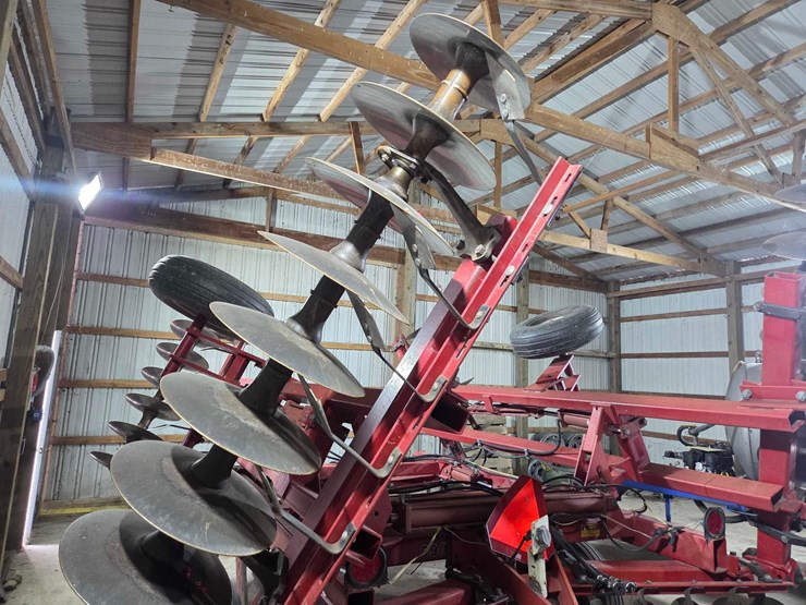 case-ih-3900-image-32