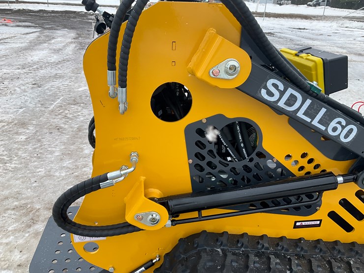 #1025-•-unused-sdll60-mini-skid-steer-image-21
