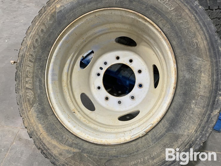 massey-ferguson-730-image-16