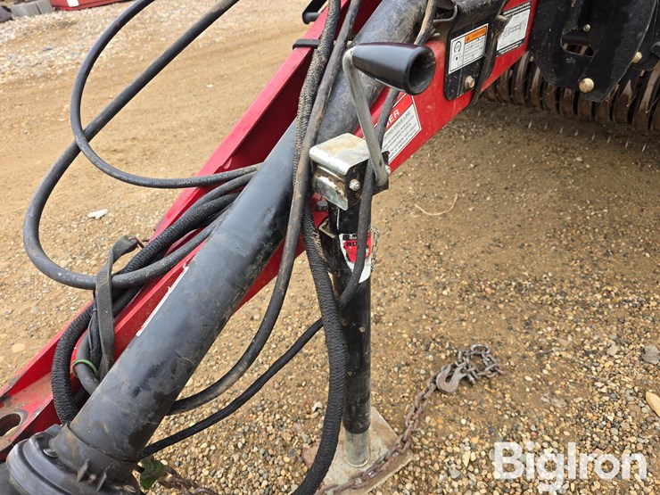 2009-case-ih-rb564-image-14