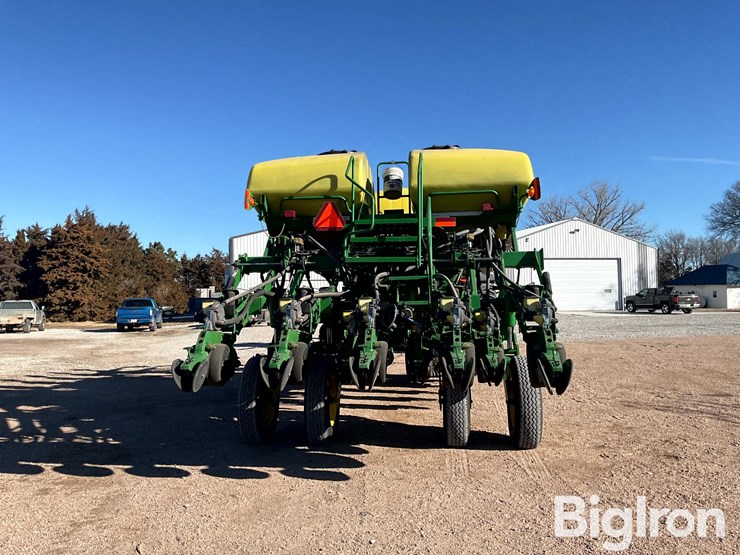 john-deere-1790-image-6