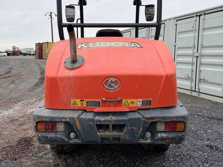 2015-kubota-r530-image-4
