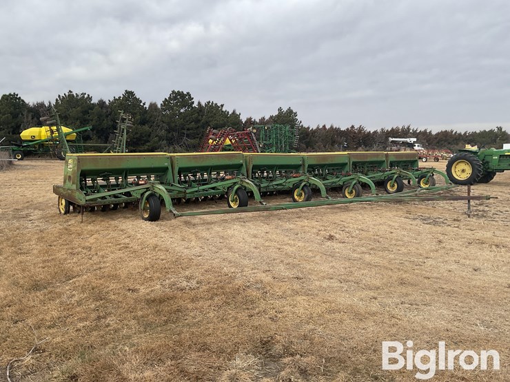 john-deere-9300-image-3