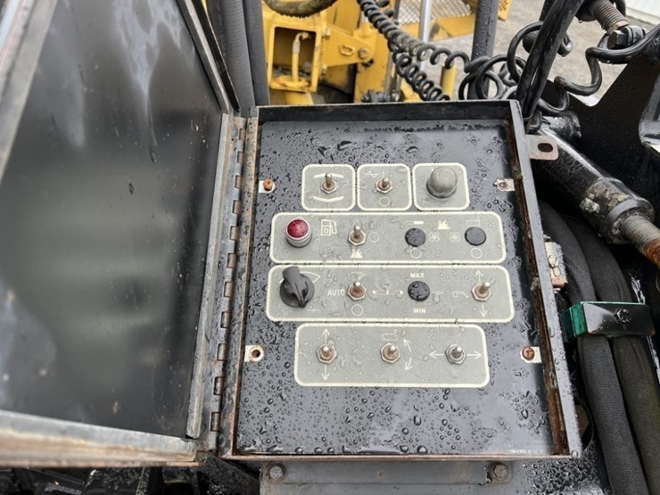 2005-caterpillar-ap-655c-image-22