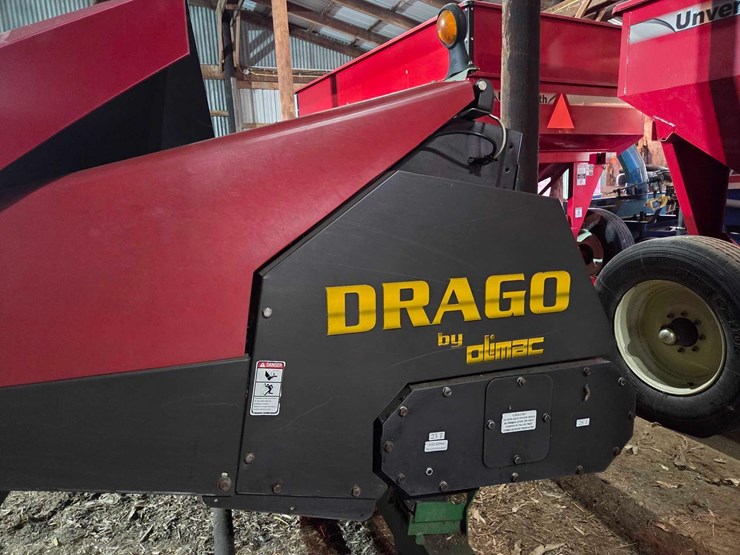 2008-drago-6-row-30"-corn-head-image-24