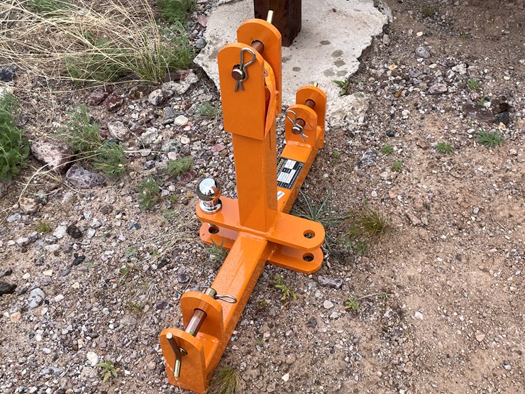 2026-caterpillar-10-image-1