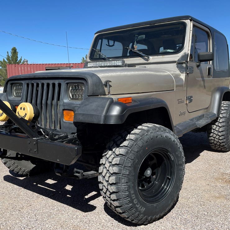 1993 JEEP WRANGLER