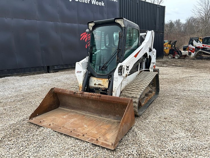 2019-bobcat-t595-image-8