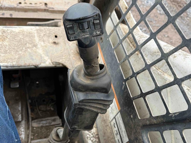 1999-bobcat-873-image-15