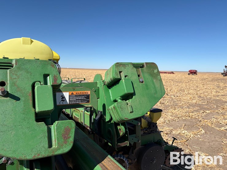 john-deere-1770nt-image-17