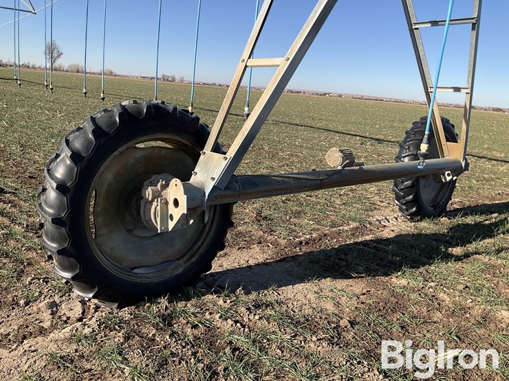 valley-7-tower-pivot-w/corner-arm-image-15