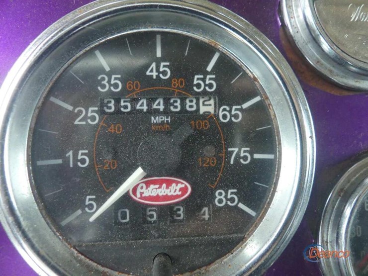 2005-peterbilt-379-image-20