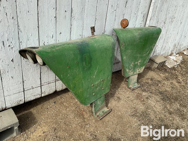 john-deere-10-image-3