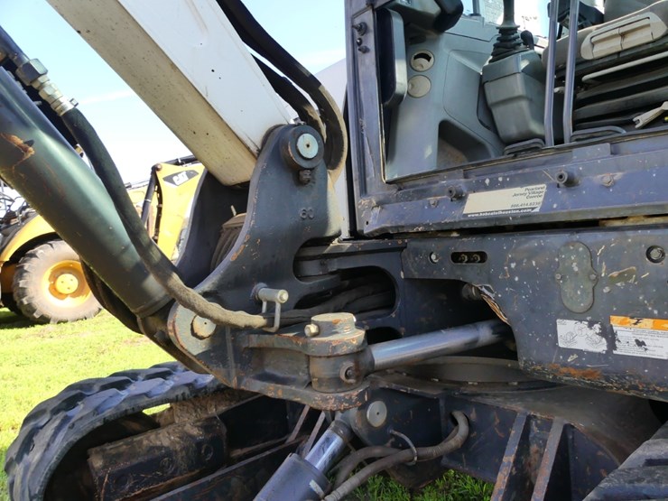 2014-bobcat-e63-image-10