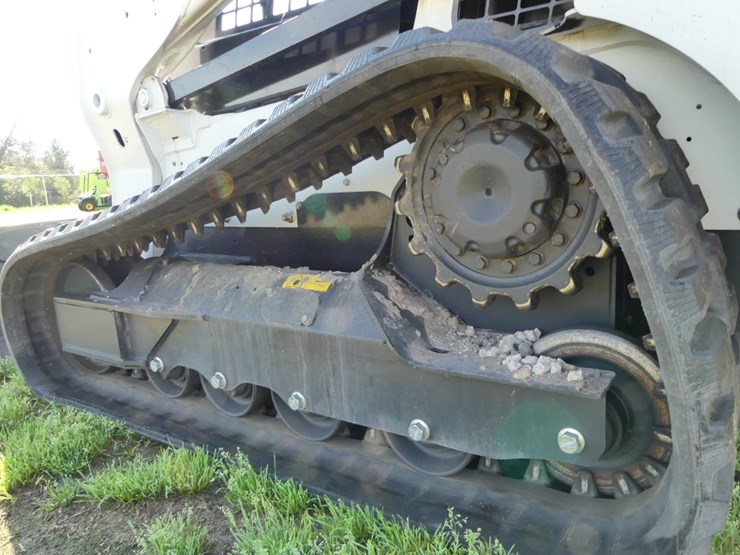 2025-bobcat-t650-image-6