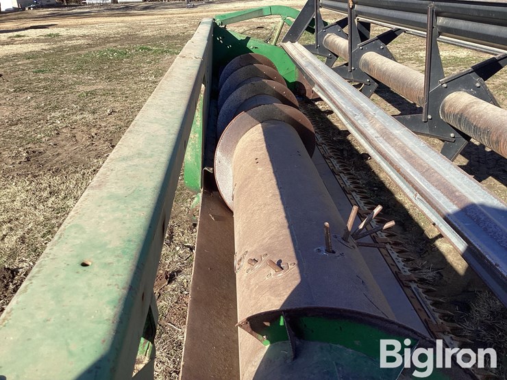 1990-john-deere-924-image-14