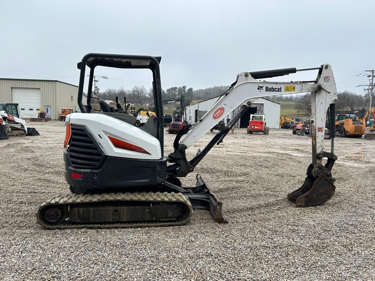 2021-bobcat-e35-image-5