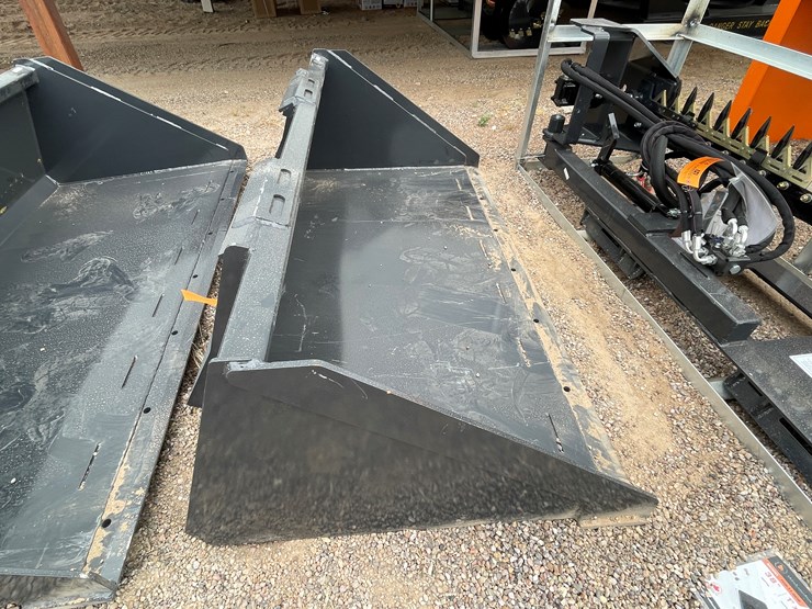 #4325-•-unused-2026-wolverine-skid-steer-track-duty-bucket-attachments-image-9