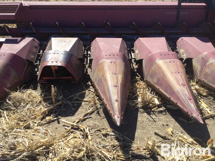 case-ih-1083-image-13