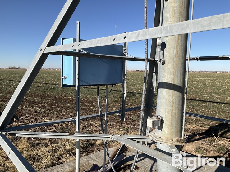 valley-7-tower-pivot-w/corner-arm-image-9