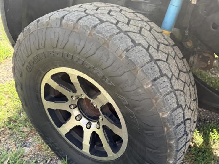 2017-dodge-ram-2500-image-14