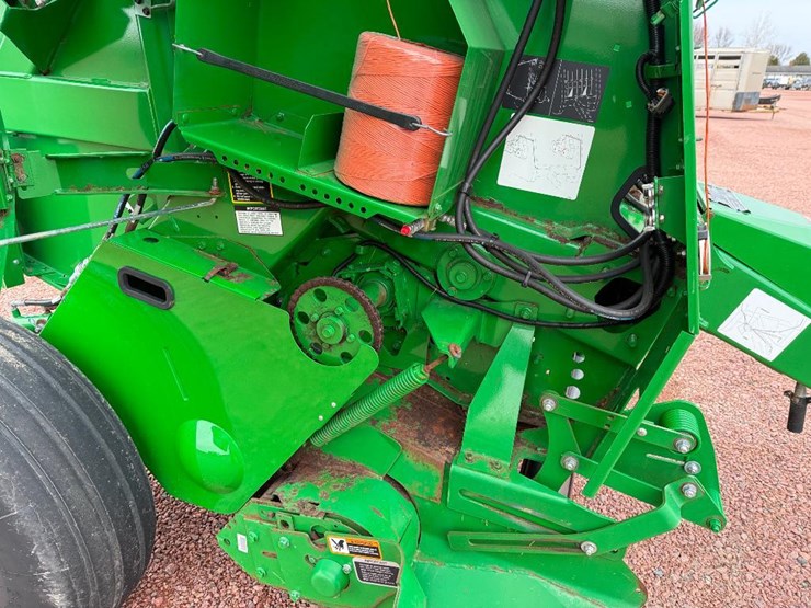 2020-john-deere-450m-image-33