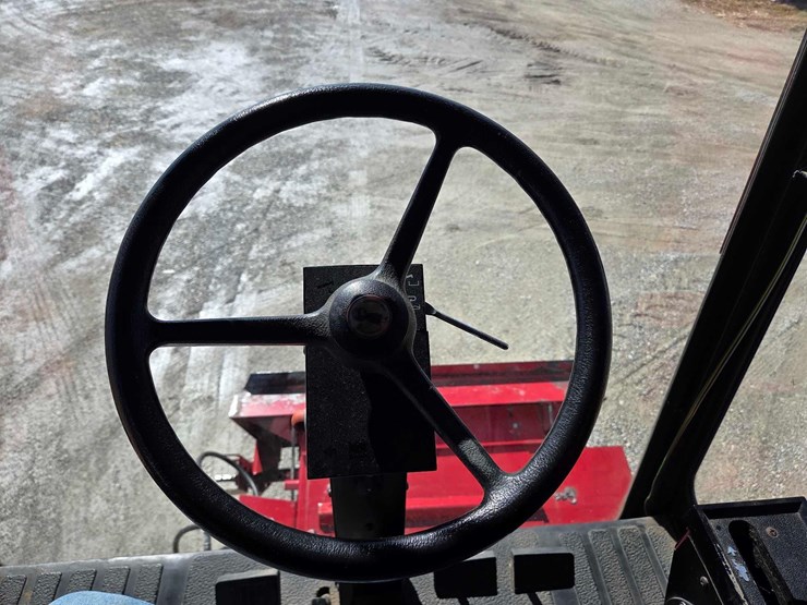 case-ih-1644-image-107