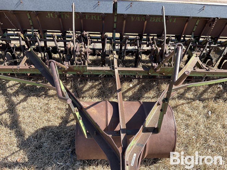 john-deere-14-image-10