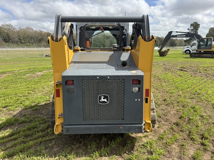 2022-deere-317g-image-8