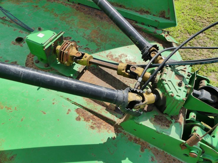 john-deere-15-image-8