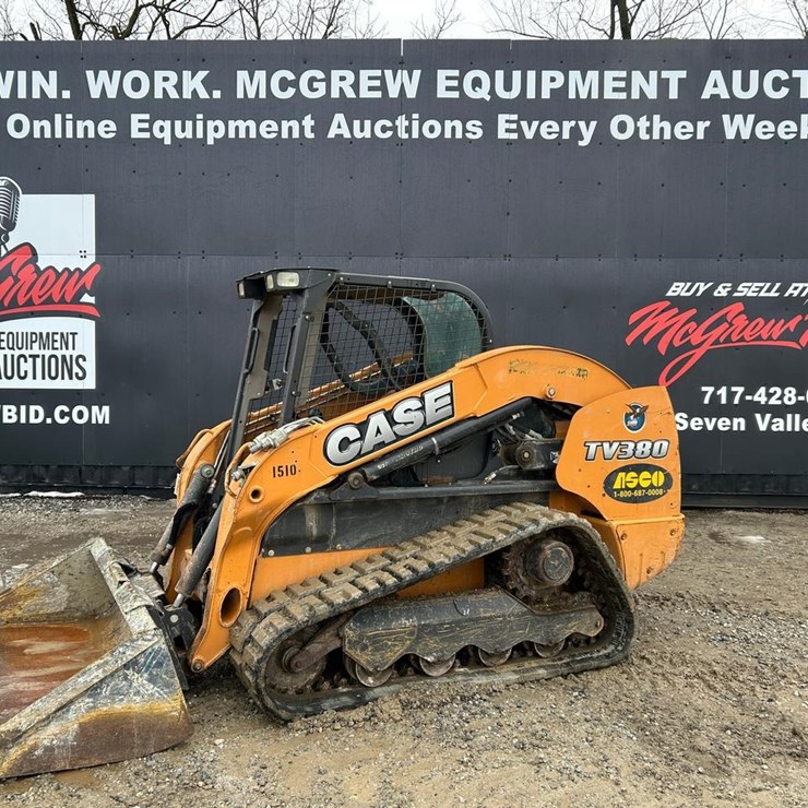 2016 CASE TV380