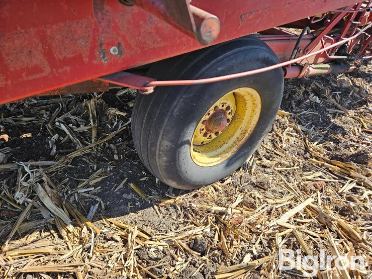 new-holland-1010-image-20