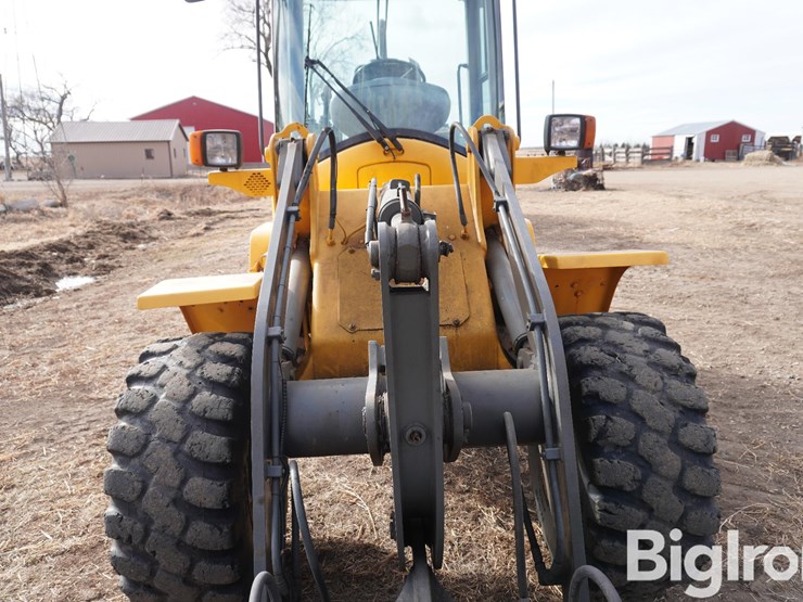 2005-volvo-l30b-image-20