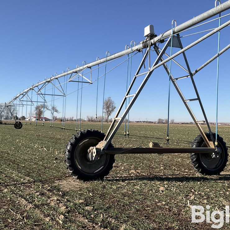 Valley 7-Tower Pivot W/Corner Arm