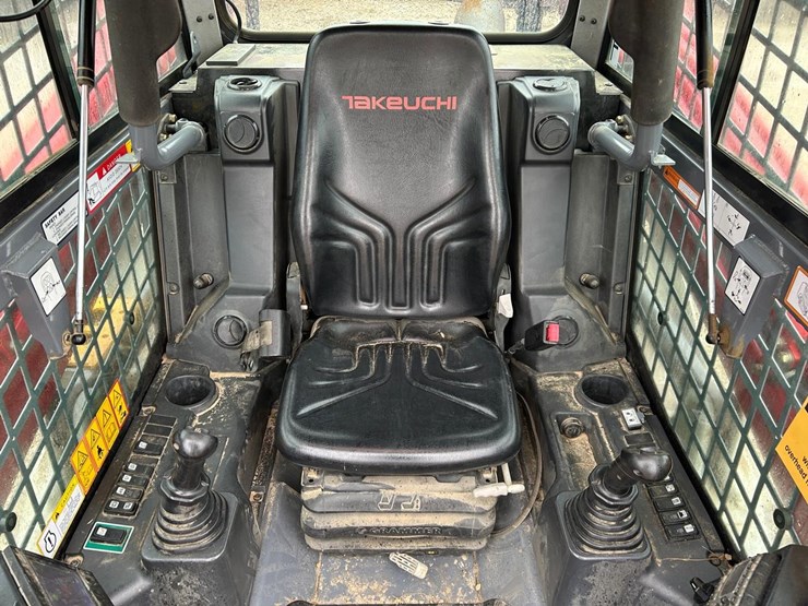 2018-takeuchi-tl12v2-image-20