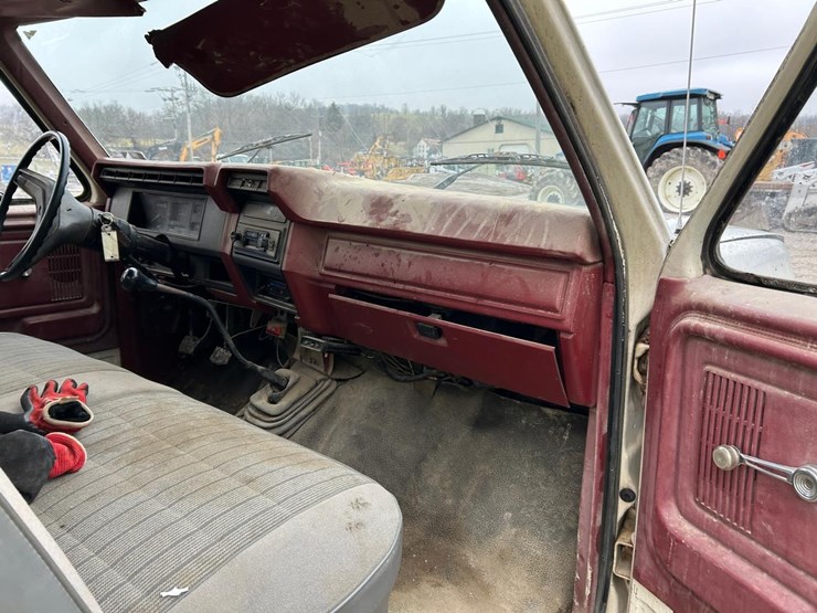 ford-dump-truck-image-13