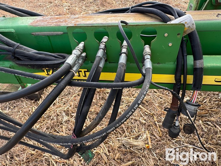 john-deere-1770nt-image-12